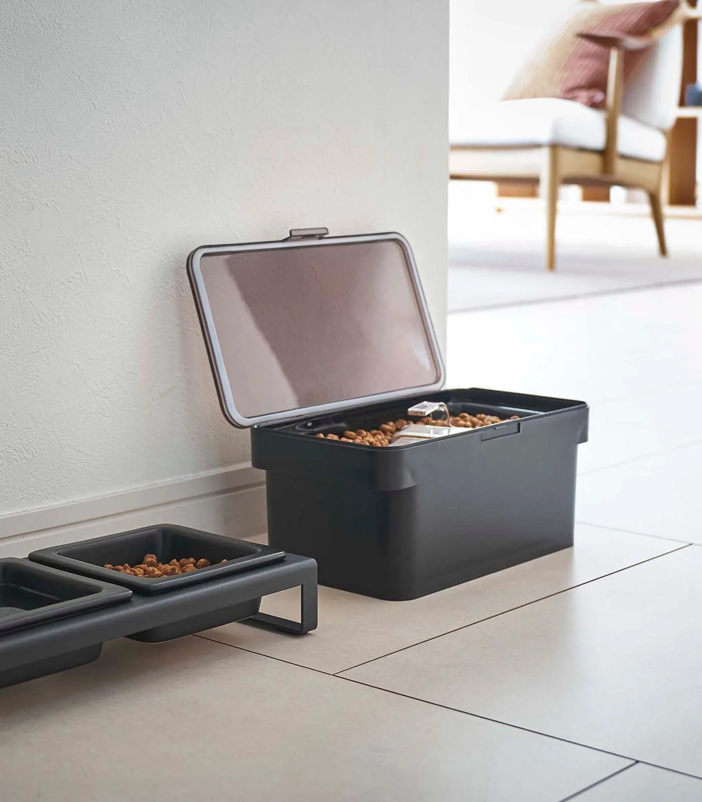 Airtight Pet Food Container - Three Sizes - Image 10