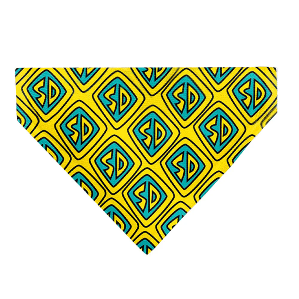 Pet Bandana - Scooby Doo Logo Centered and Collage Blue/Yellow - Image 2