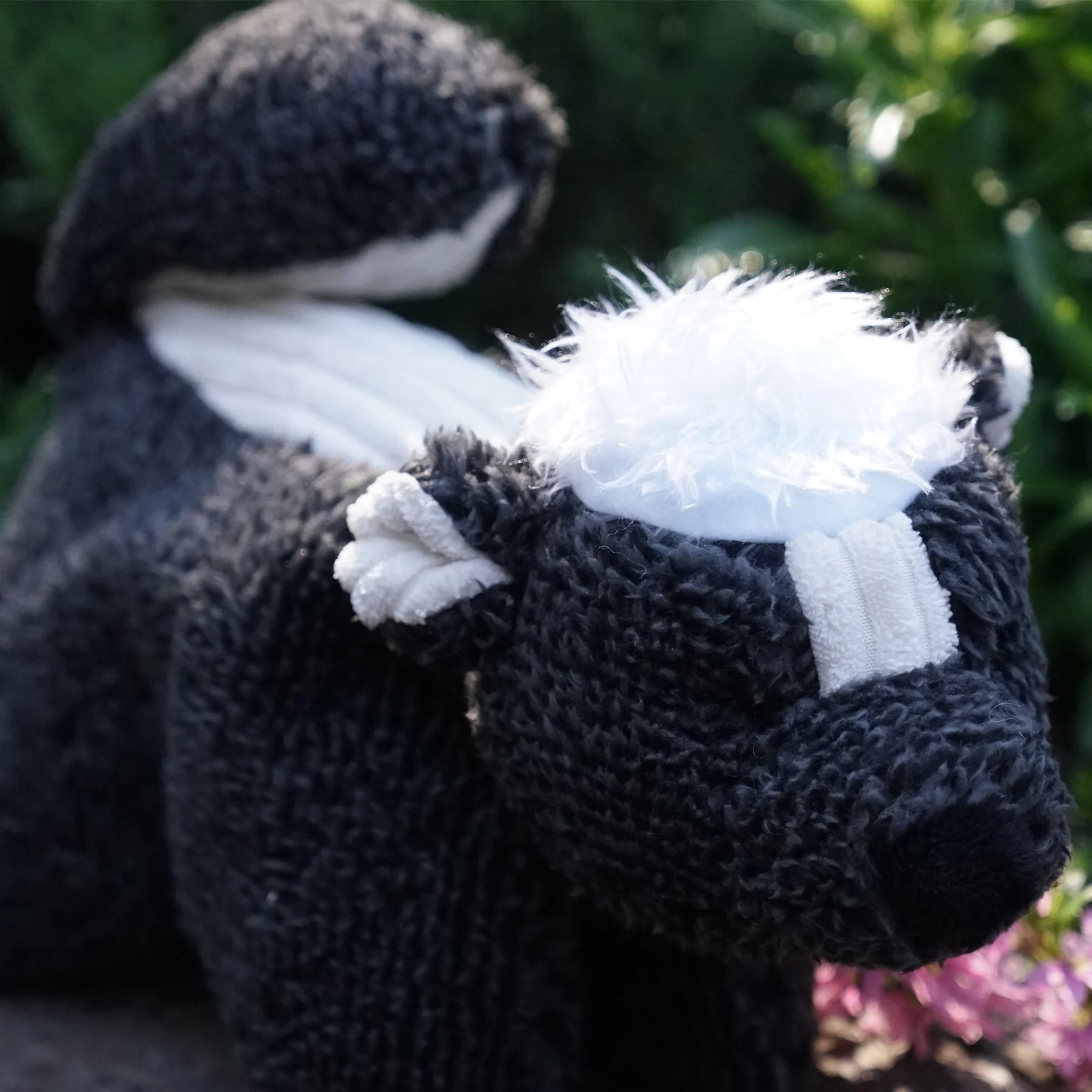 Squooshie™ Skunk Plush Dog Toy - Image 4